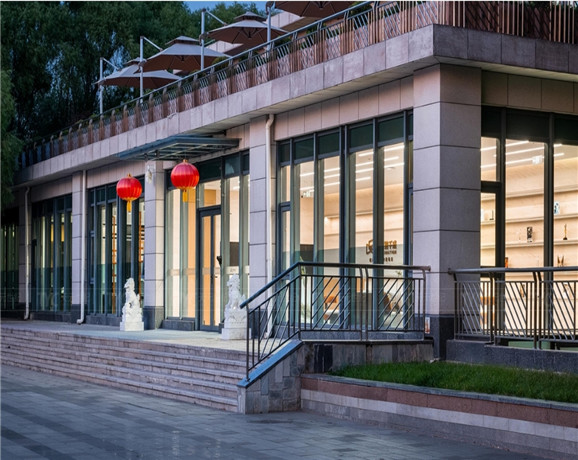 百納千成辦公樓設(shè)計裝修案例